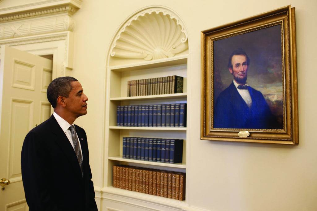 Lincoln portrait in Oval Office, June 2009